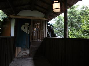 Hotel Nanzanso Izunokuni Buitenkant foto