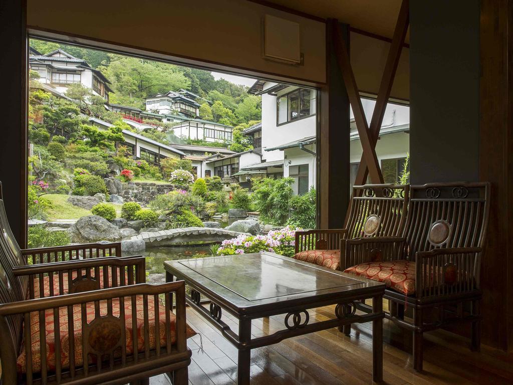 Hotel Nanzanso Izunokuni Buitenkant foto